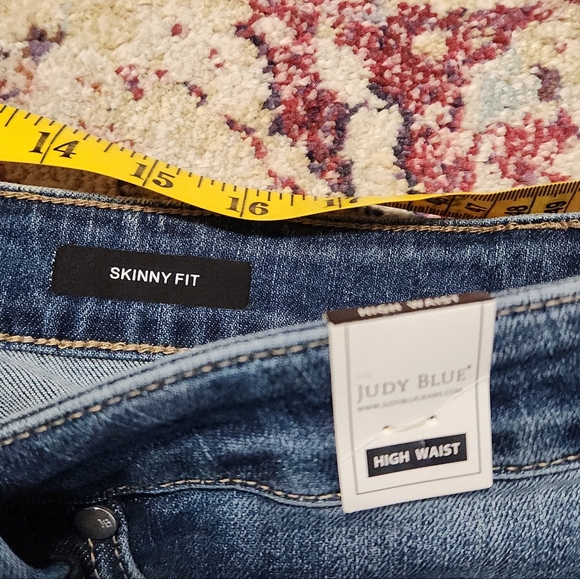 NEW Judy Blue Medium Wash Skinny Fit High Waist Denim Jeans Plus‎ Size 24W - Picture 4 of 12